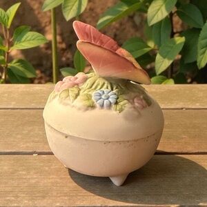 Lefton Pastel Ceramic Box with Butterfly bone China Accent